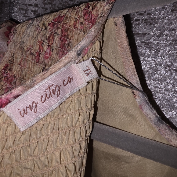 Ivy City Co Floral Lace Midi Dress - Yellow and Pink - Picture 6 of 12